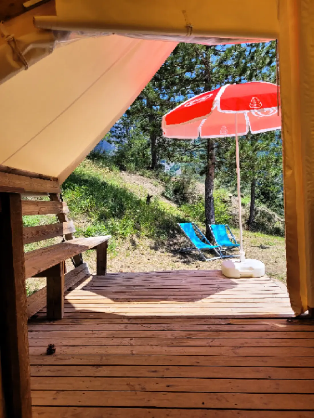 Flower Camping Le Clot du Jay 3 étoiles★★★