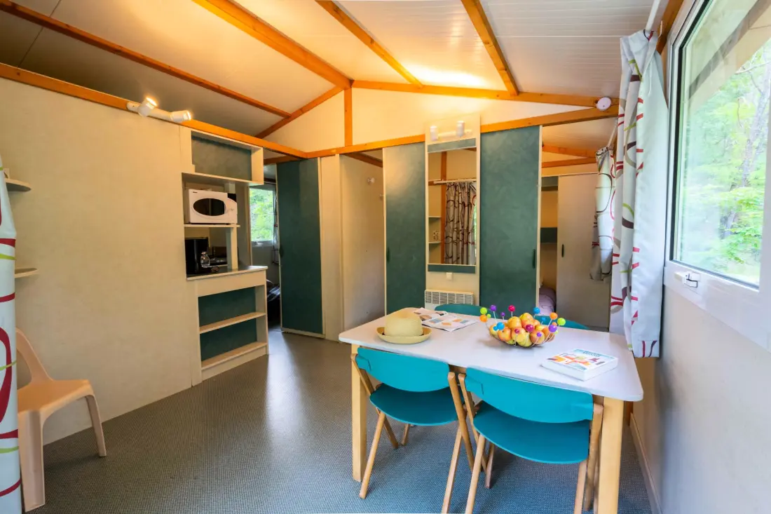 Flower Camping Le Clot du Jay 3 étoiles★★★