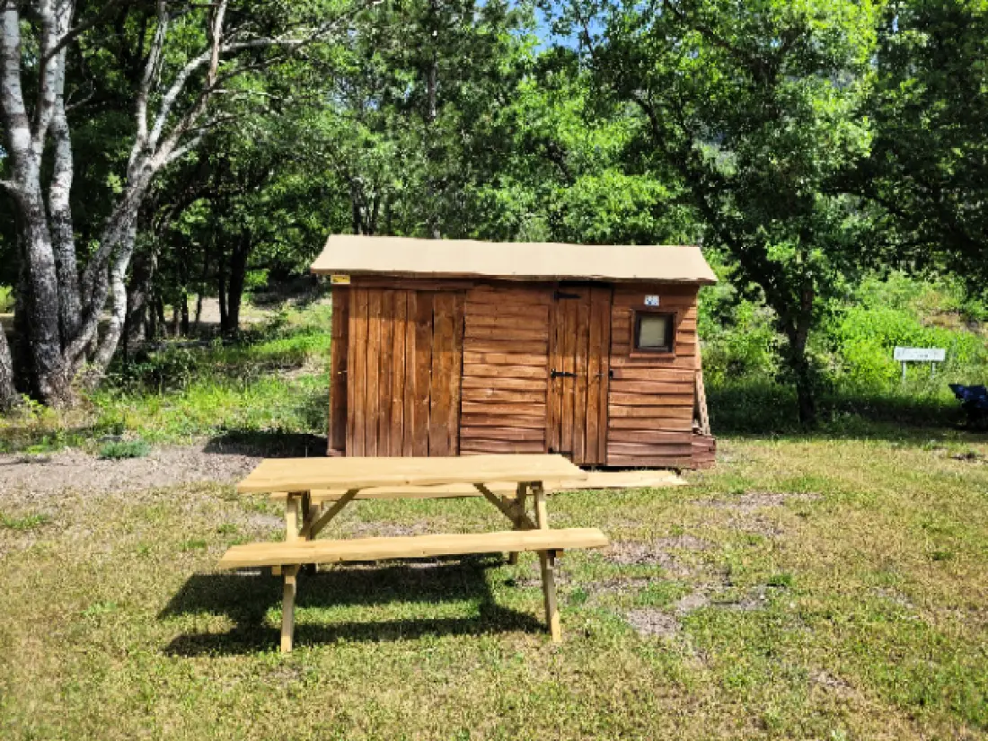 Flower Camping Le Clot du Jay 3 étoiles★★★