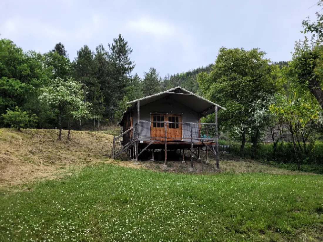 Flower Camping Le Clot du Jay 3 étoiles★★★