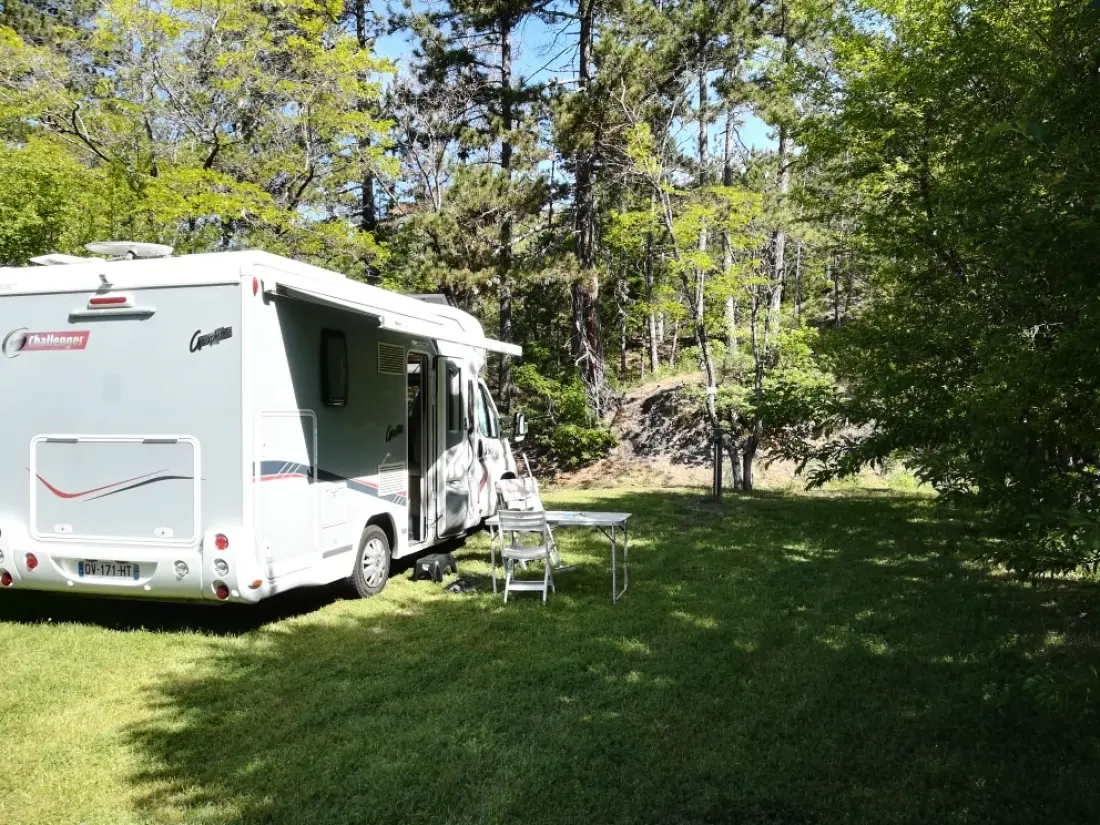 Flower Camping Le Clot du Jay 3 étoiles★★★