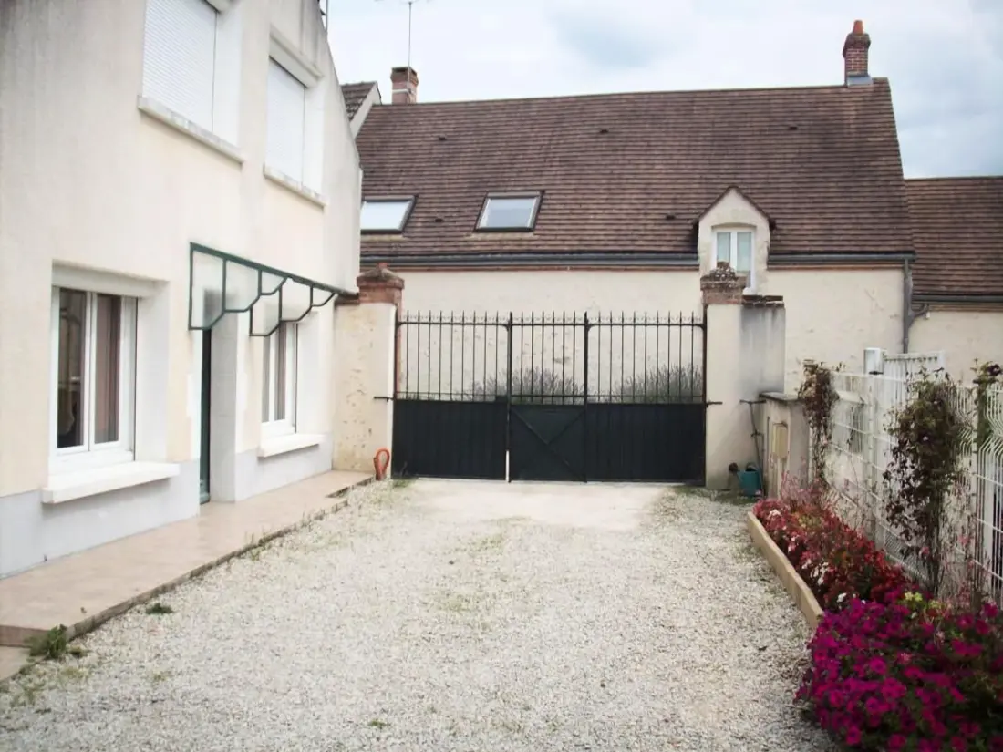Maison de Vacances Cléry-Saint-André 3