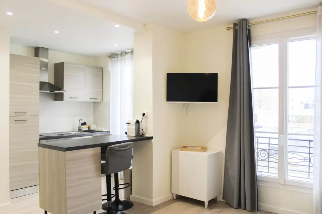 Studio Lumineux Aux Portes De Paris