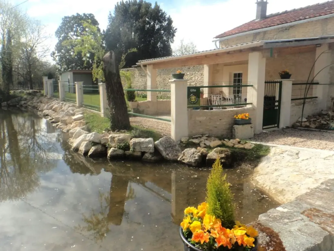 Maison de Vacances Saint-Sulpice-de-Cognac 2