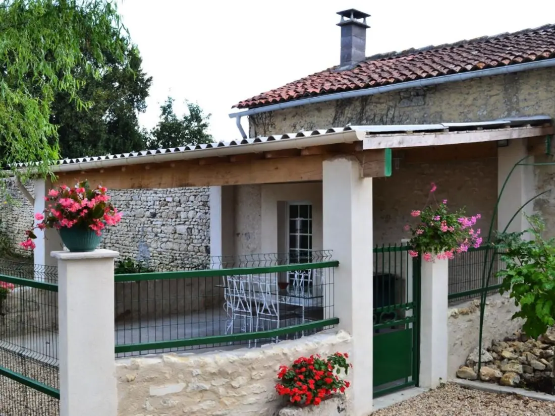 Maison de Vacances Saint-Sulpice-de-Cognac 2
