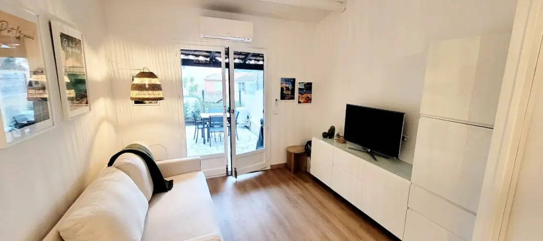 Appartement F2 En Résidence Avec Piscine