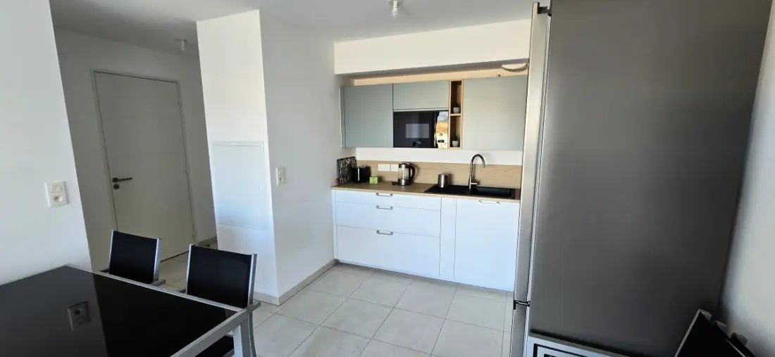Bel Appartement Pour 2 Avec Balcon