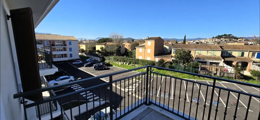 Bel Appartement Pour 2 Avec Balcon