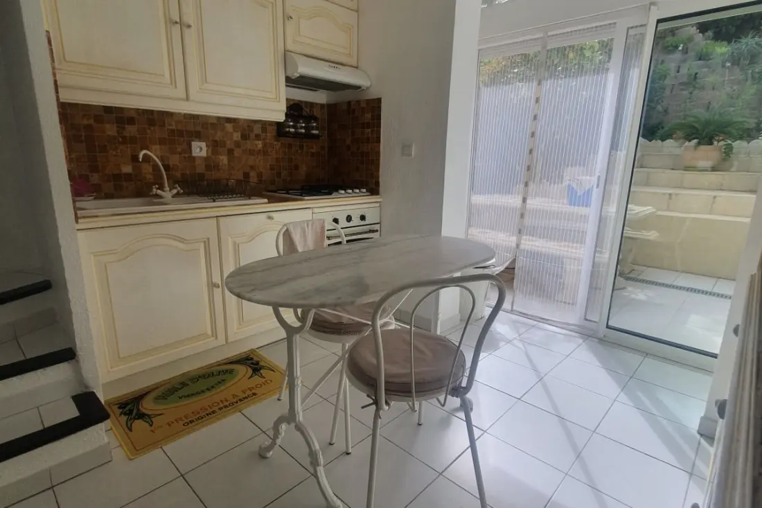 Maison Individuelle Avec 3 Piscines