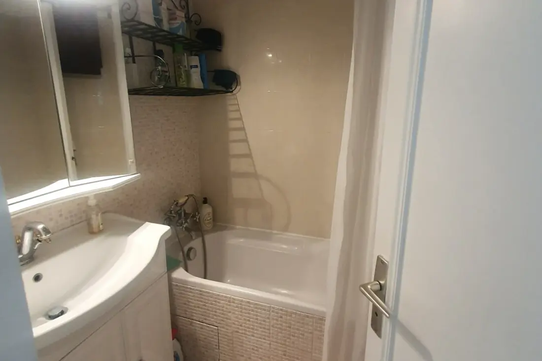 Maison Individuelle Avec 3 Piscines
