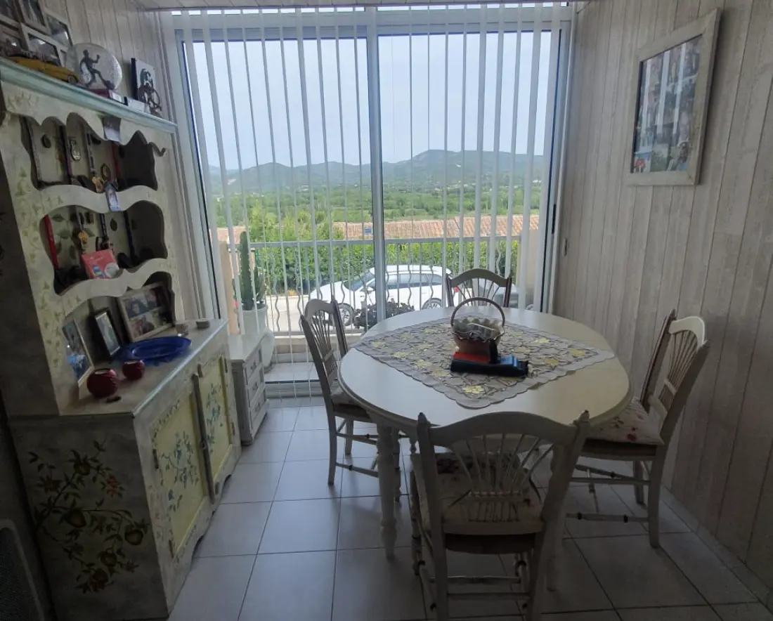 Maison Individuelle Avec 3 Piscines