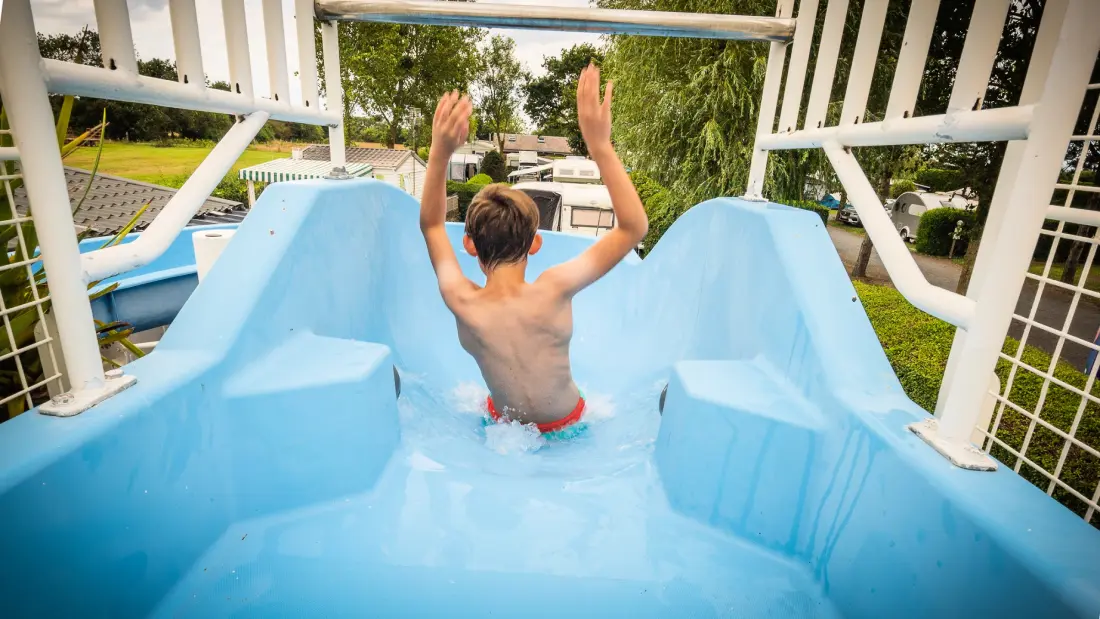 Camping Le Robinson 31 étoiles★