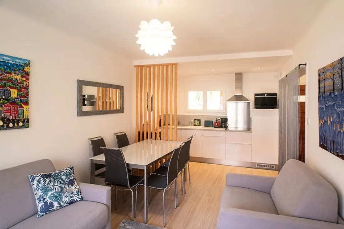 66b - Bel Appartement à 800m De La Mer Avec Parking Privé