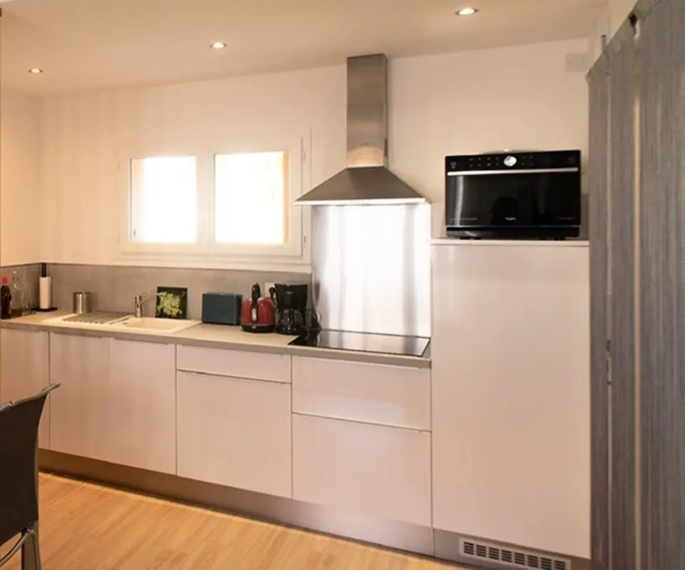 66b - Bel Appartement à 800m De La Mer Avec Parking Privé