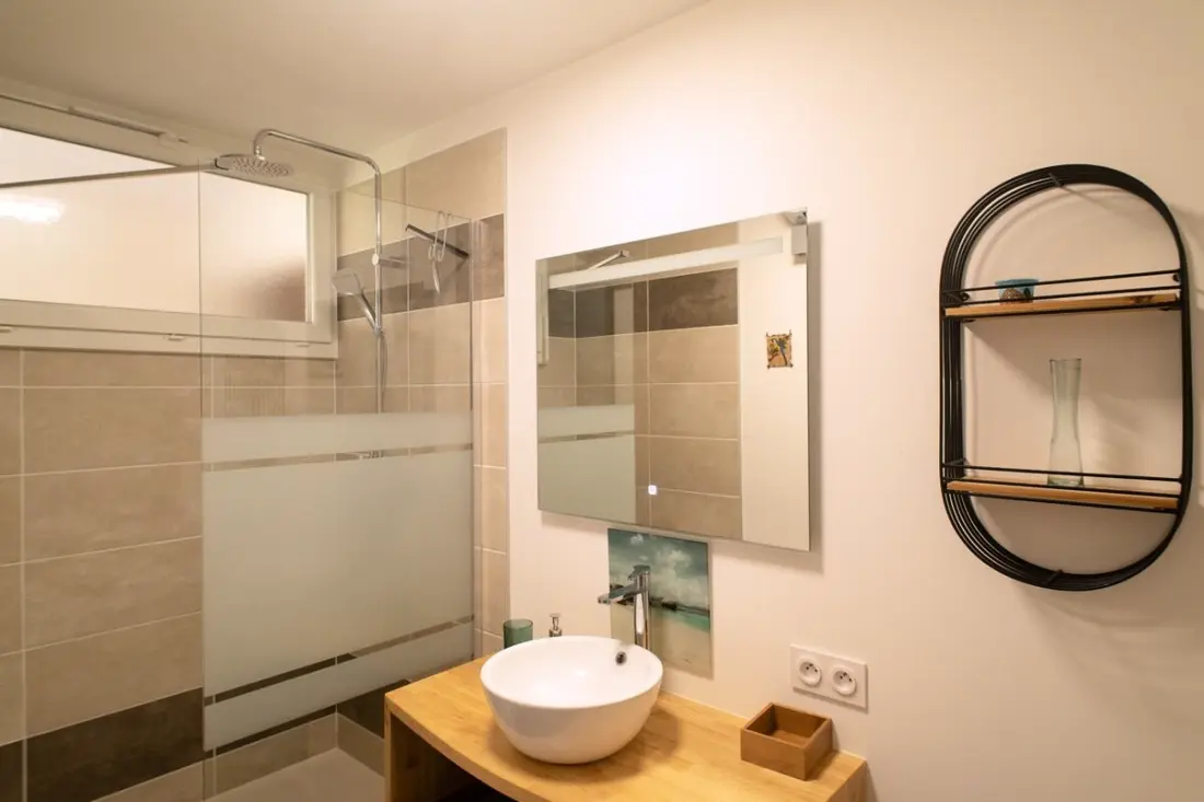 66b - Bel Appartement à 800m De La Mer Avec Parking Privé