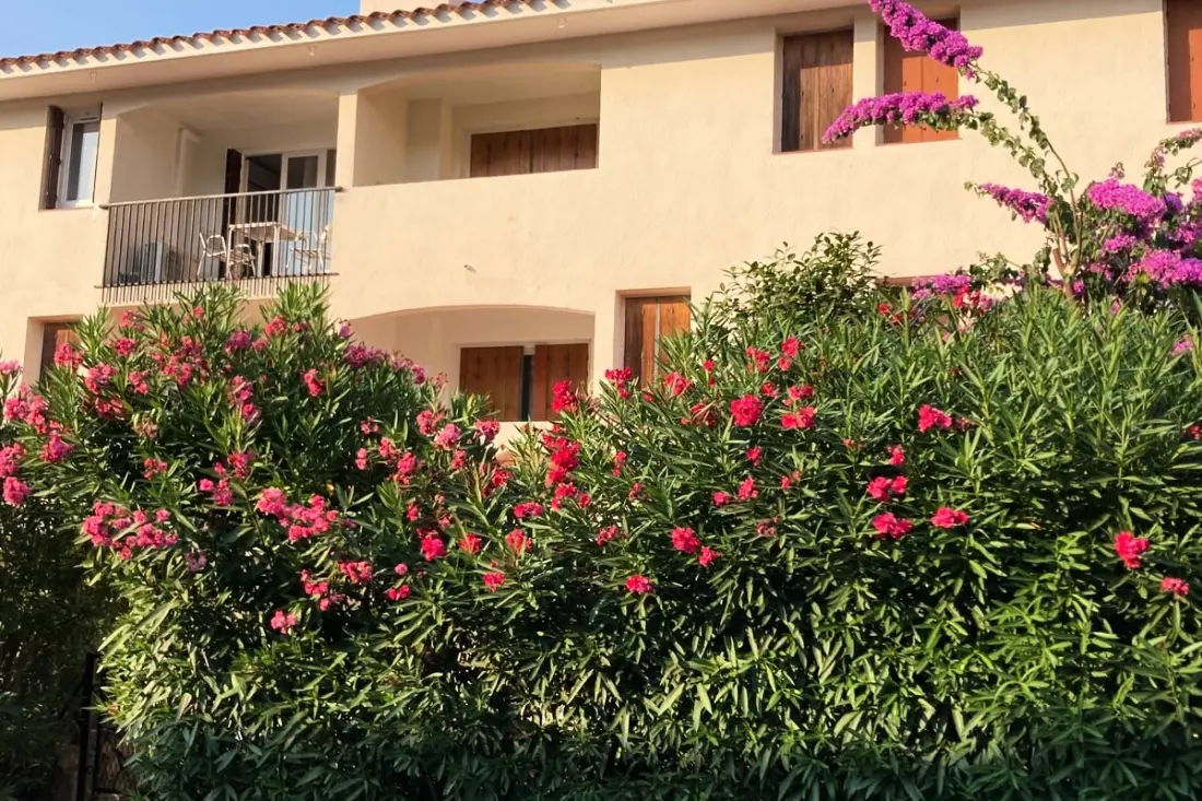 66b - Bel Appartement à 800m De La Mer Avec Parking Privé