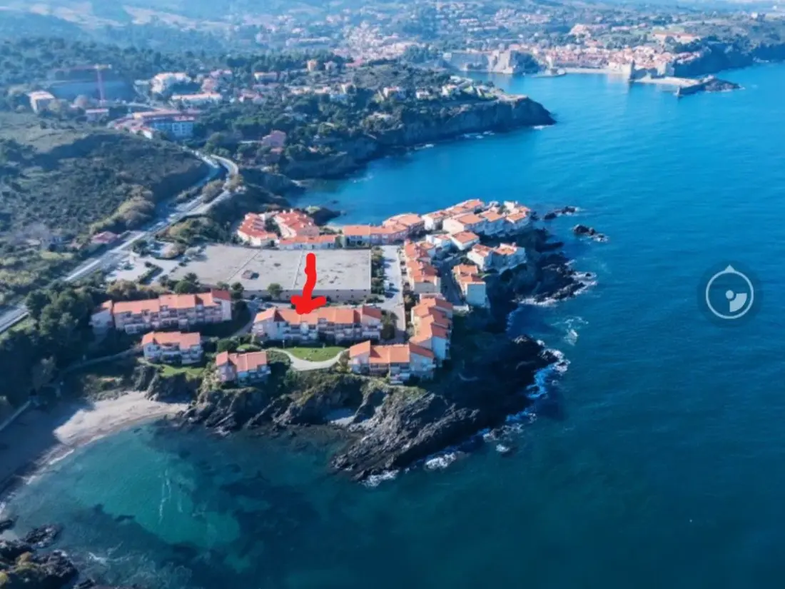 Résidence mit Blick auf das Wasser