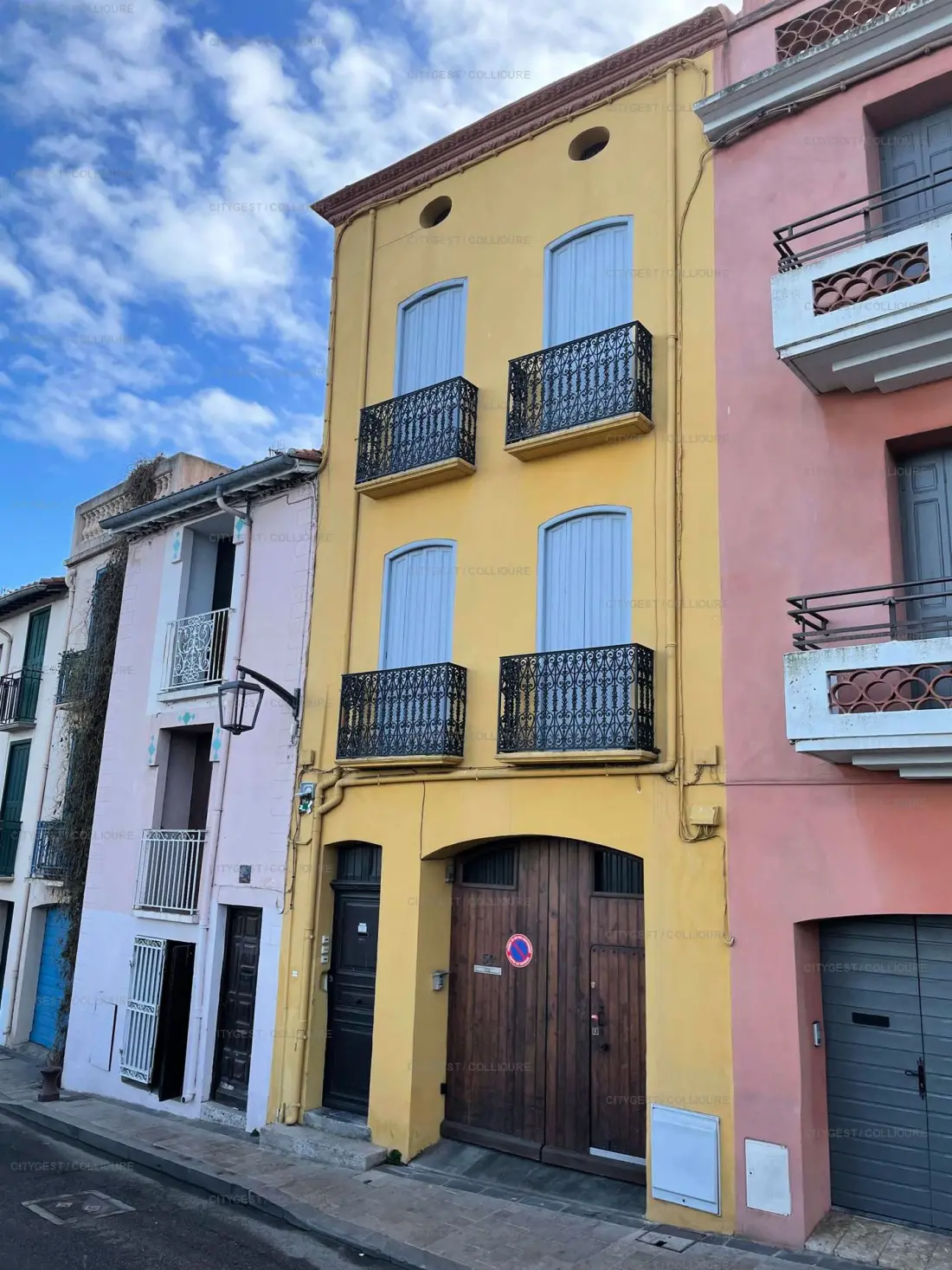 Résidence Rue De La Démocratie