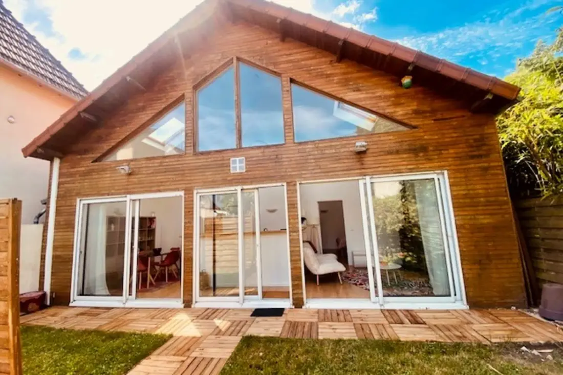 Maison Avec Piscine Privée à Colombes