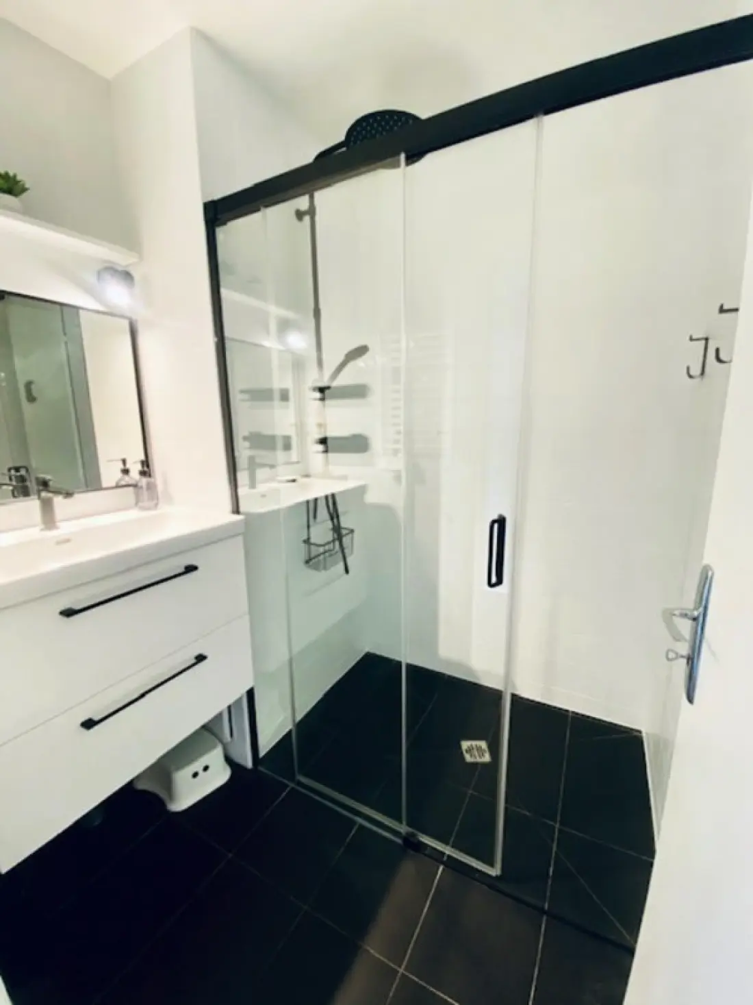 Maison Avec Piscine Privée à Colombes