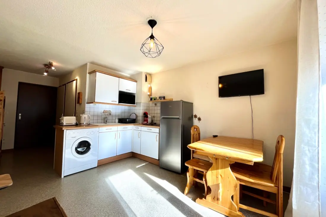 Appartement Lumineux à Combloux, Proche Ski