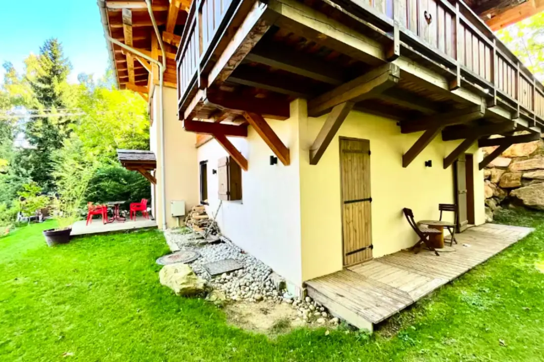 Chalet Cosy à Combloux, Proche Des Pistes