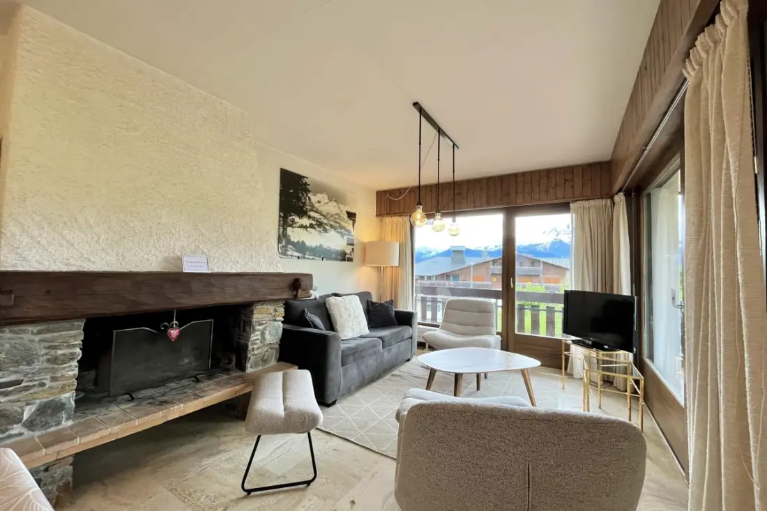 Appartement De 80 M² Avec Terrasse