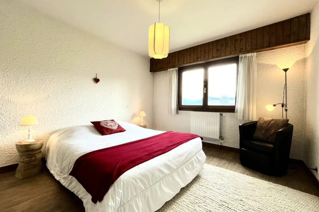 Appartement De 80 M² Avec Terrasse