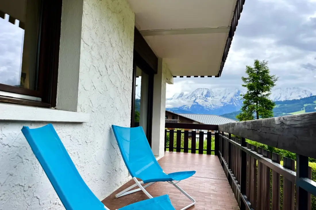Appartement De 80 M² Avec Terrasse