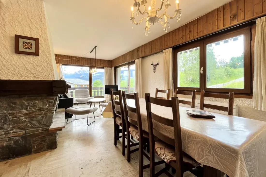 Appartement De 80 M² Avec Terrasse