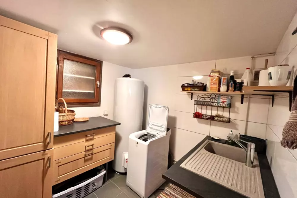 Maison De Village Rénovée Avec Terrasse Et Calme