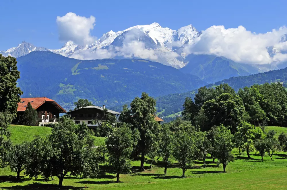 Résidence Goélia Les Chalets des Pistes 3 étoiles★★★