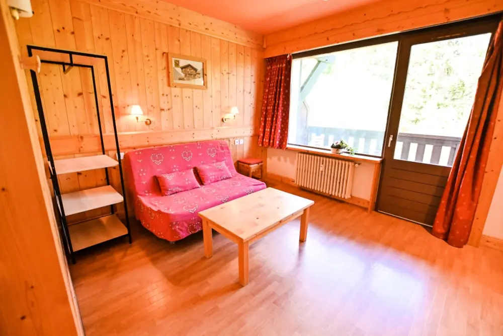Lumineux Studio Avec Balcon