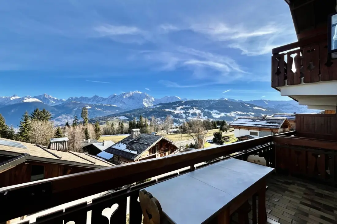 Séjour Dans Les Montagnes Avec Vue Imprenable