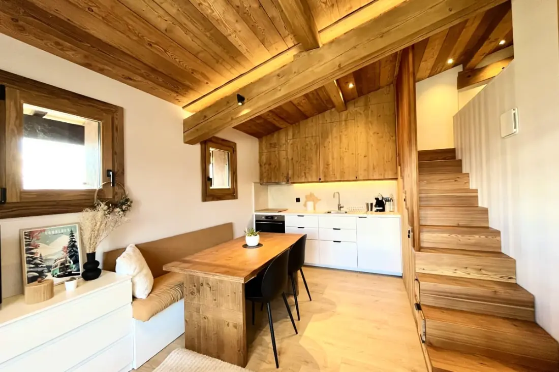 Studio De Charme Avec Vue Montagne &amp; Balcon