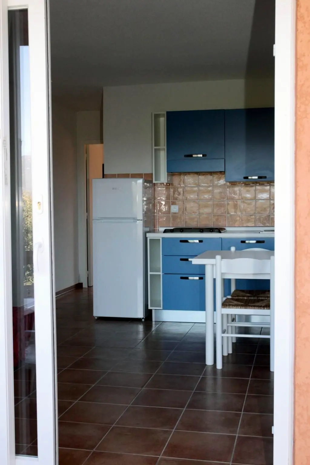 Résidence Unterkunft mit Terrasse, Klimaanlage. Schwimmbad