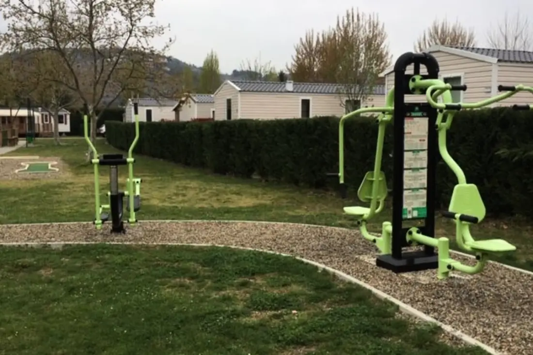 Résidence Mobilhome 3 Chambres Camping Les Rives De Condrieu