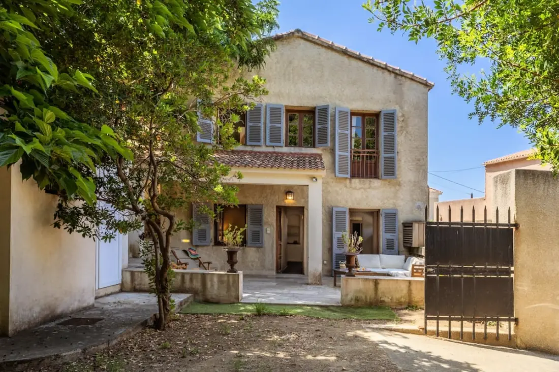 Maison Saligastri