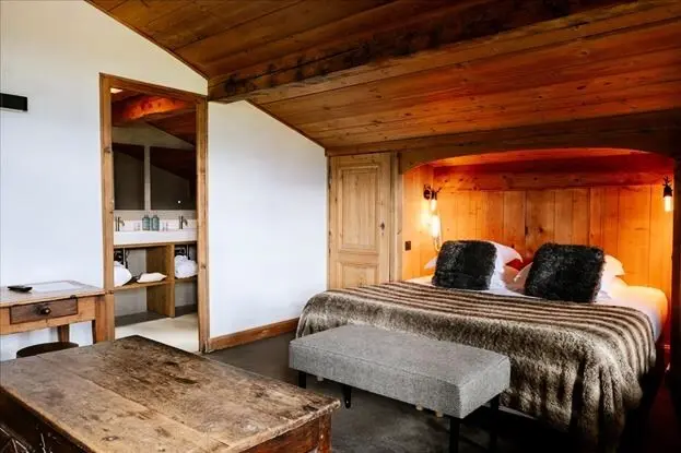 Hôtel Les Roches Fleuries 4 étoiles★★★★