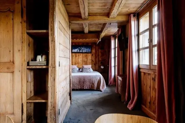Hôtel Les Roches Fleuries 4 étoiles★★★★