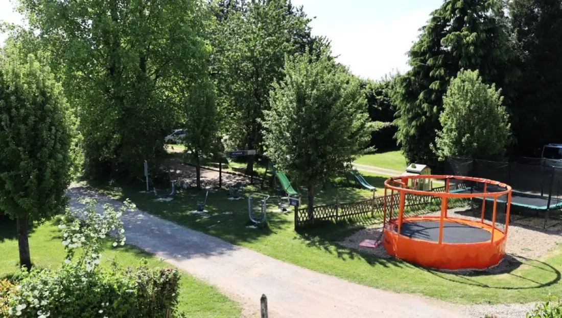 Ushuaïa Villages - Camping Les Pommiers Pays d'Auge 3 étoiles★★★