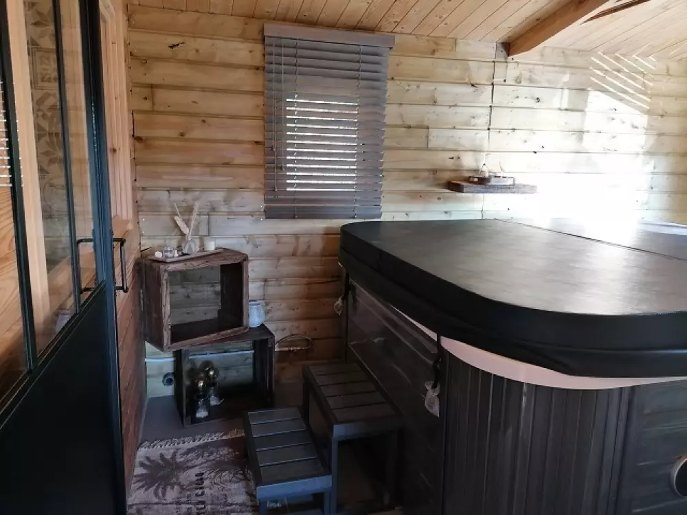 Ushuaïa Villages - Camping Les Pommiers Pays d'Auge 3 étoiles★★★