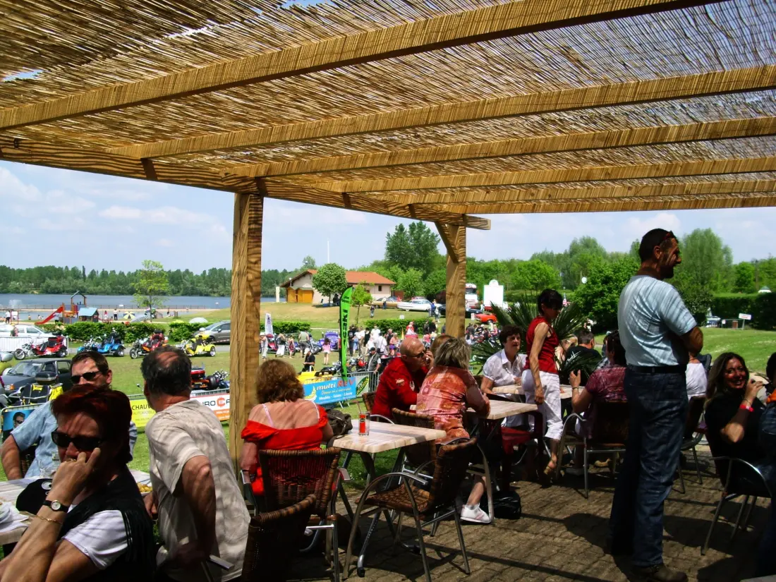 Base de Loisirs - Camping du Lac Cormoranche 4 étoiles★★★★