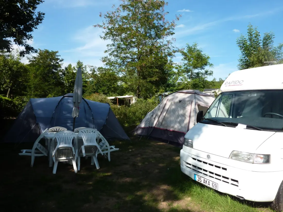 Base de Loisirs - Camping du Lac Cormoranche 4 étoiles★★★★