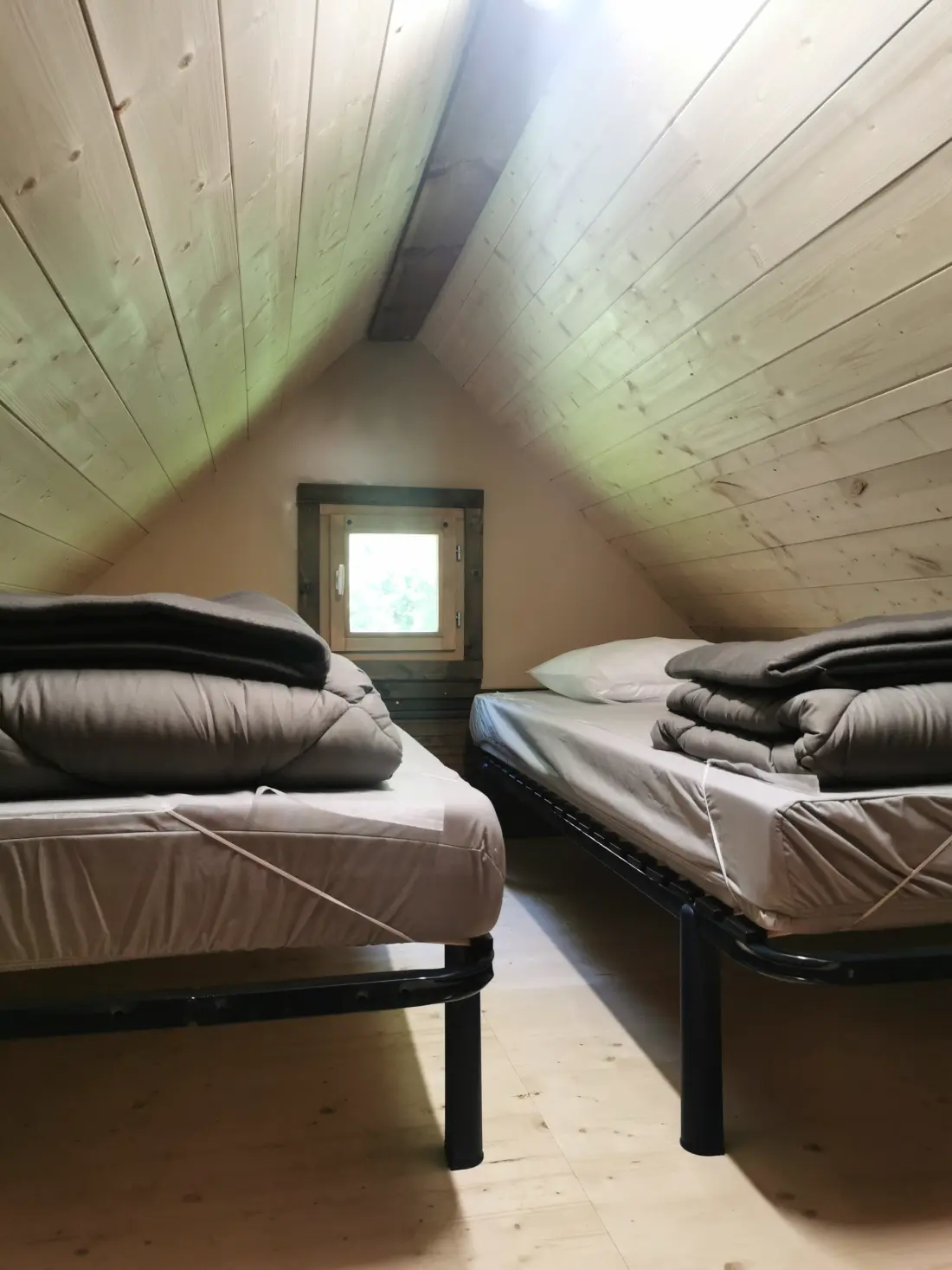 Base de Loisirs - Camping du Lac Cormoranche 4 étoiles★★★★