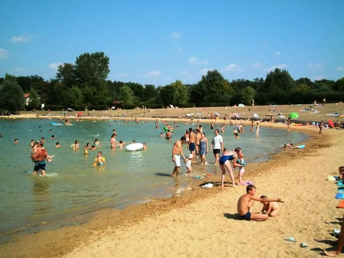 Base de Loisirs - Camping du Lac Cormoranche 4 étoiles★★★★