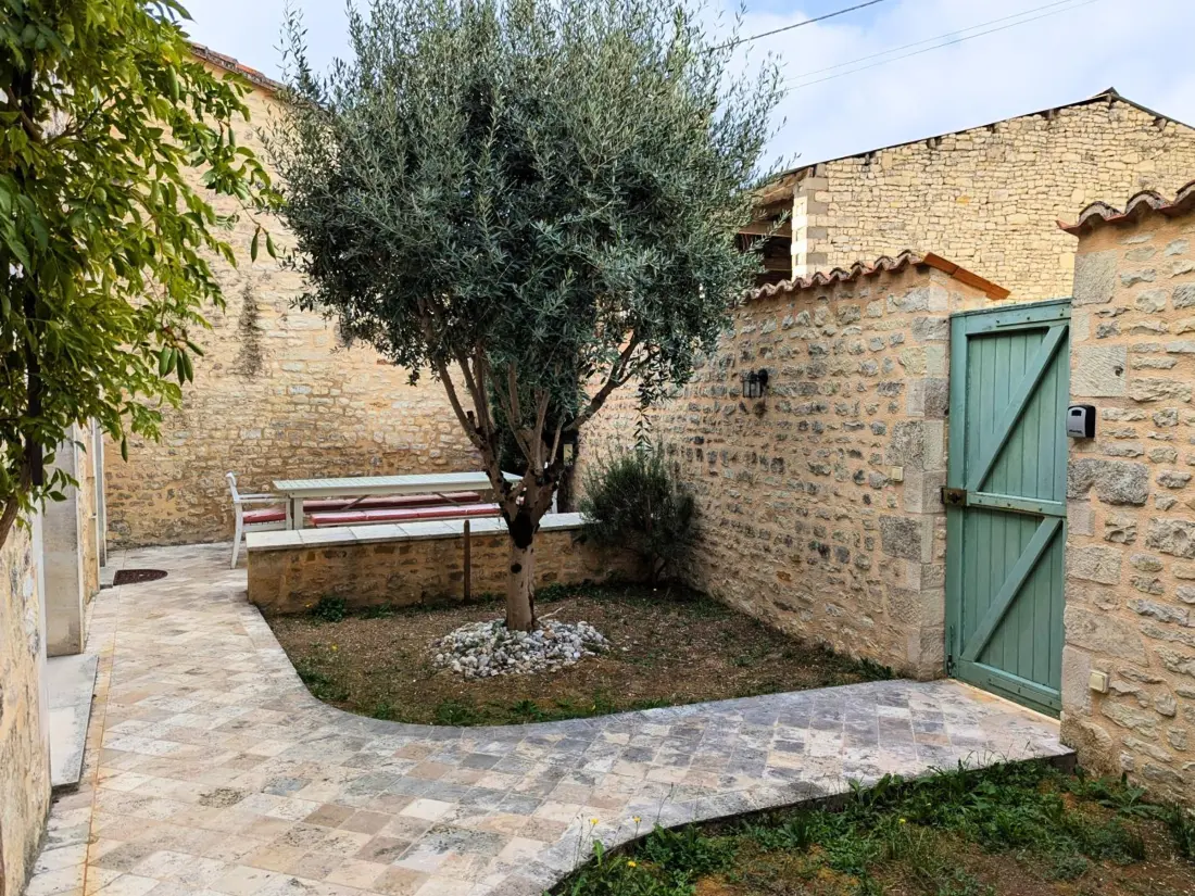 Maison de Vacances COULONGES