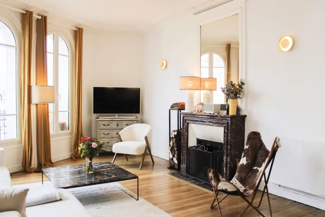 Appartement 95m² Spacieux Et Lumineux à Courbevoie