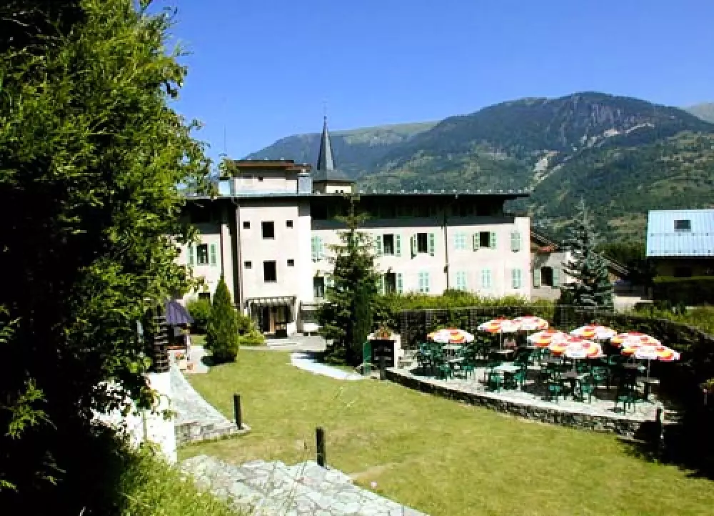 Village De Vacances Le Lac Bleu