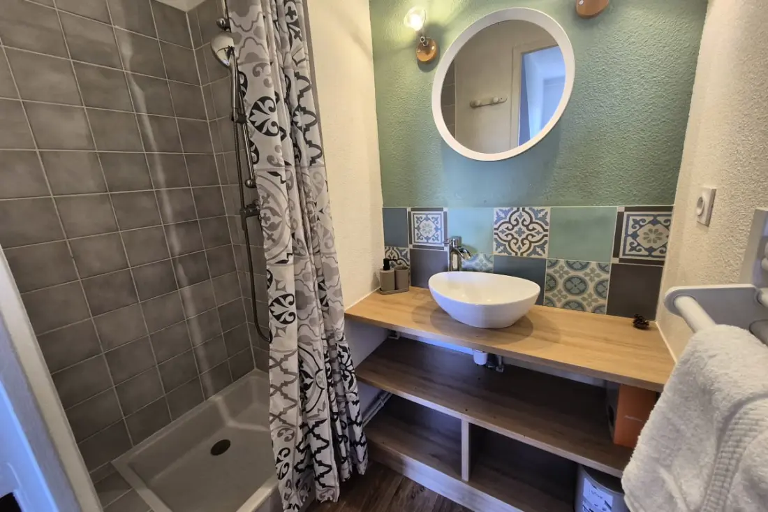 Appartement 2p Avec Balcon Proche Des Plages